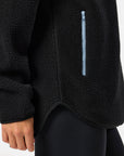 Horizion Longline Half Snap in Black