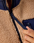 Industry Fleece Jacket in Sandstone