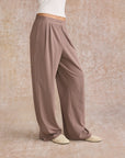 Wide Leg Pant in Pebble