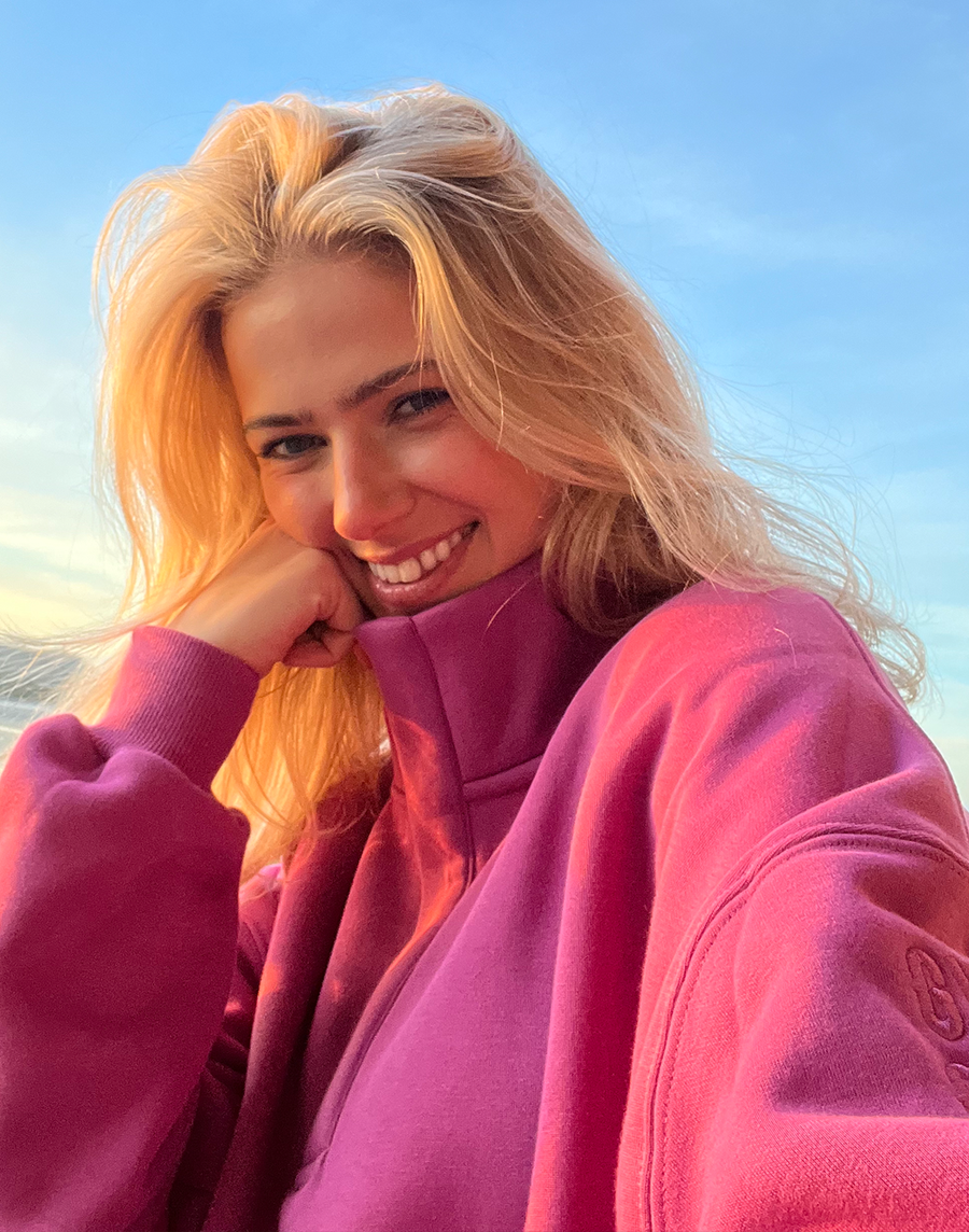 Snap Collar Sierra Sweatshirt in Sangria Sunset