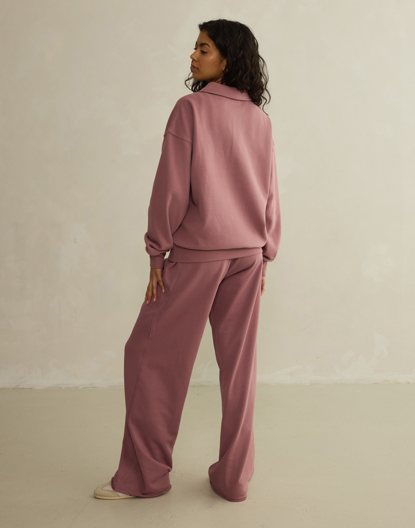 Daily Collared Sweatshirt in Terra Rose