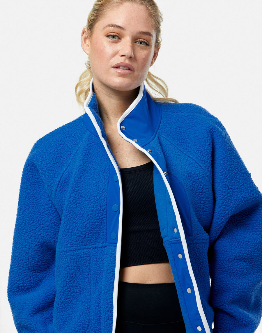 Horizon Layer Up Jacket in Azure Blue