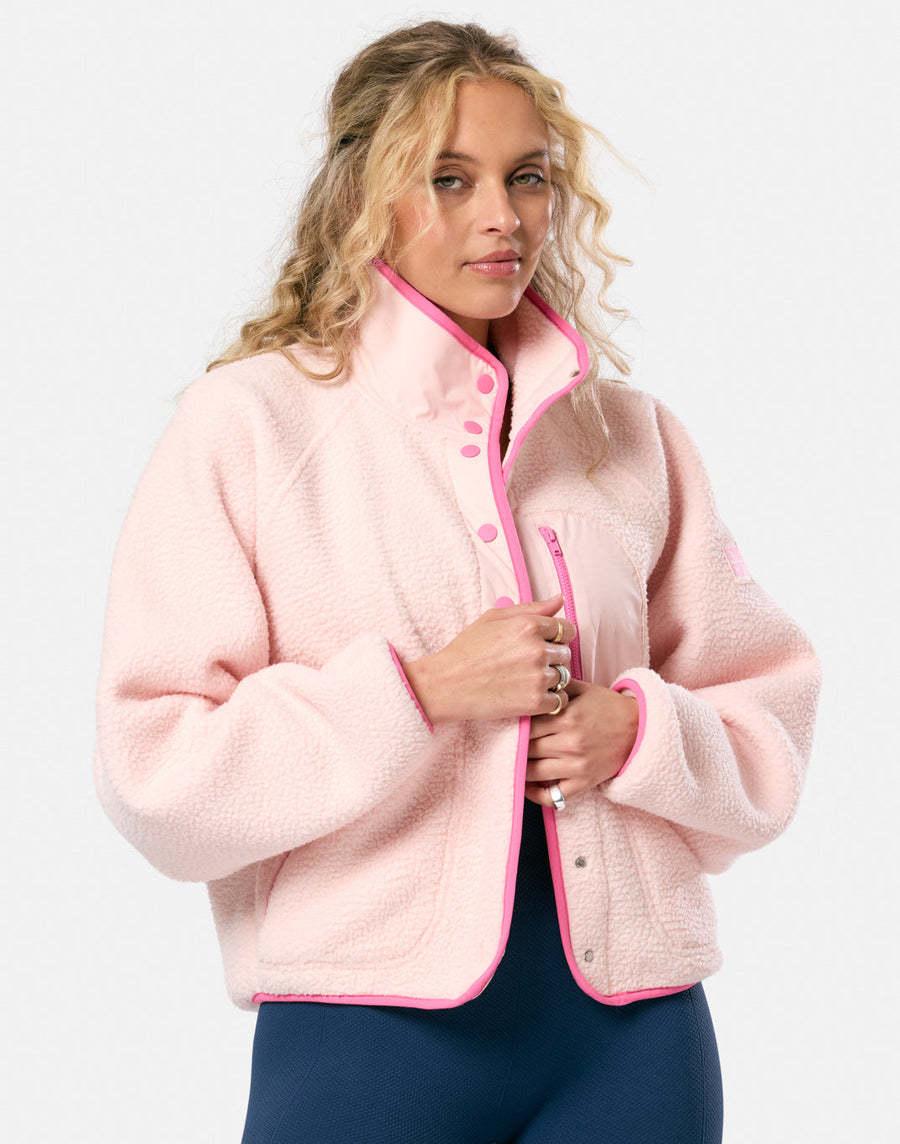 Horizon Layer Up Jacket in Powder Pink