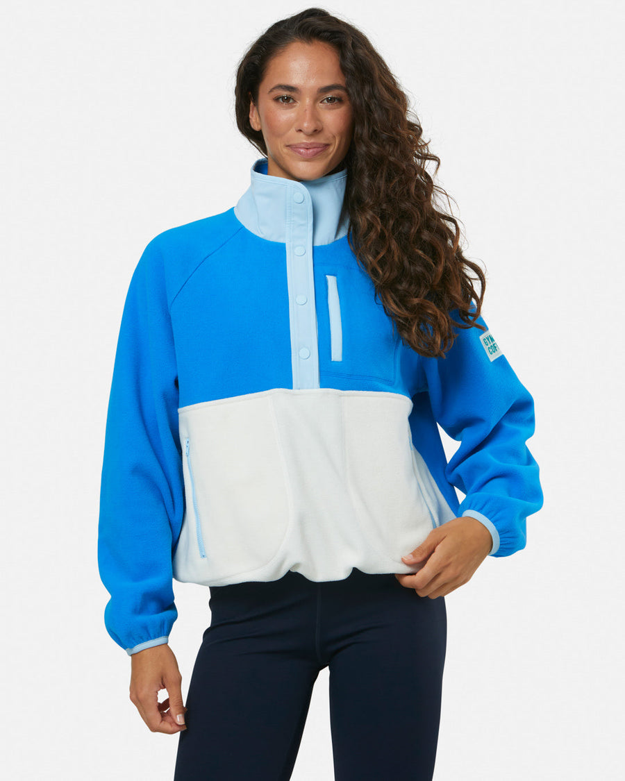 Snap Polar Fleece in Sky Blue