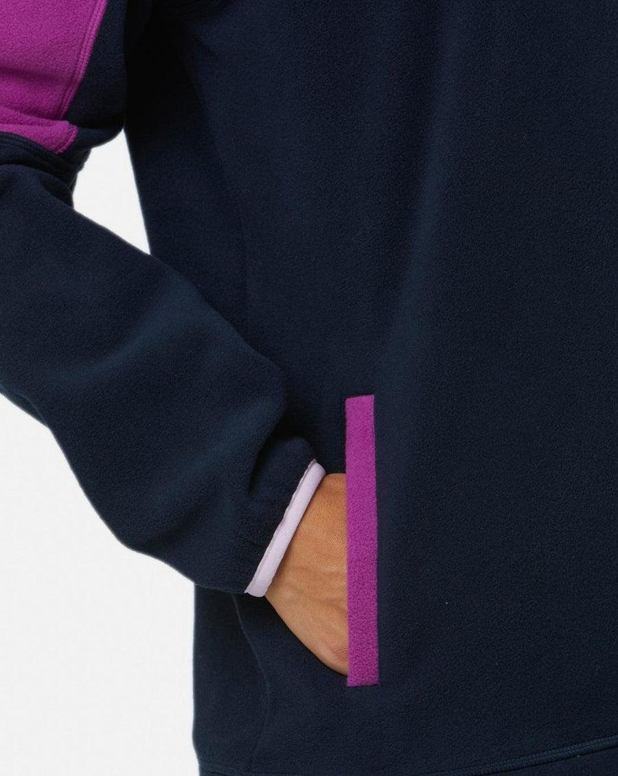Half Zip Polar Fleece in Obsidian Blue/Vivid Pink