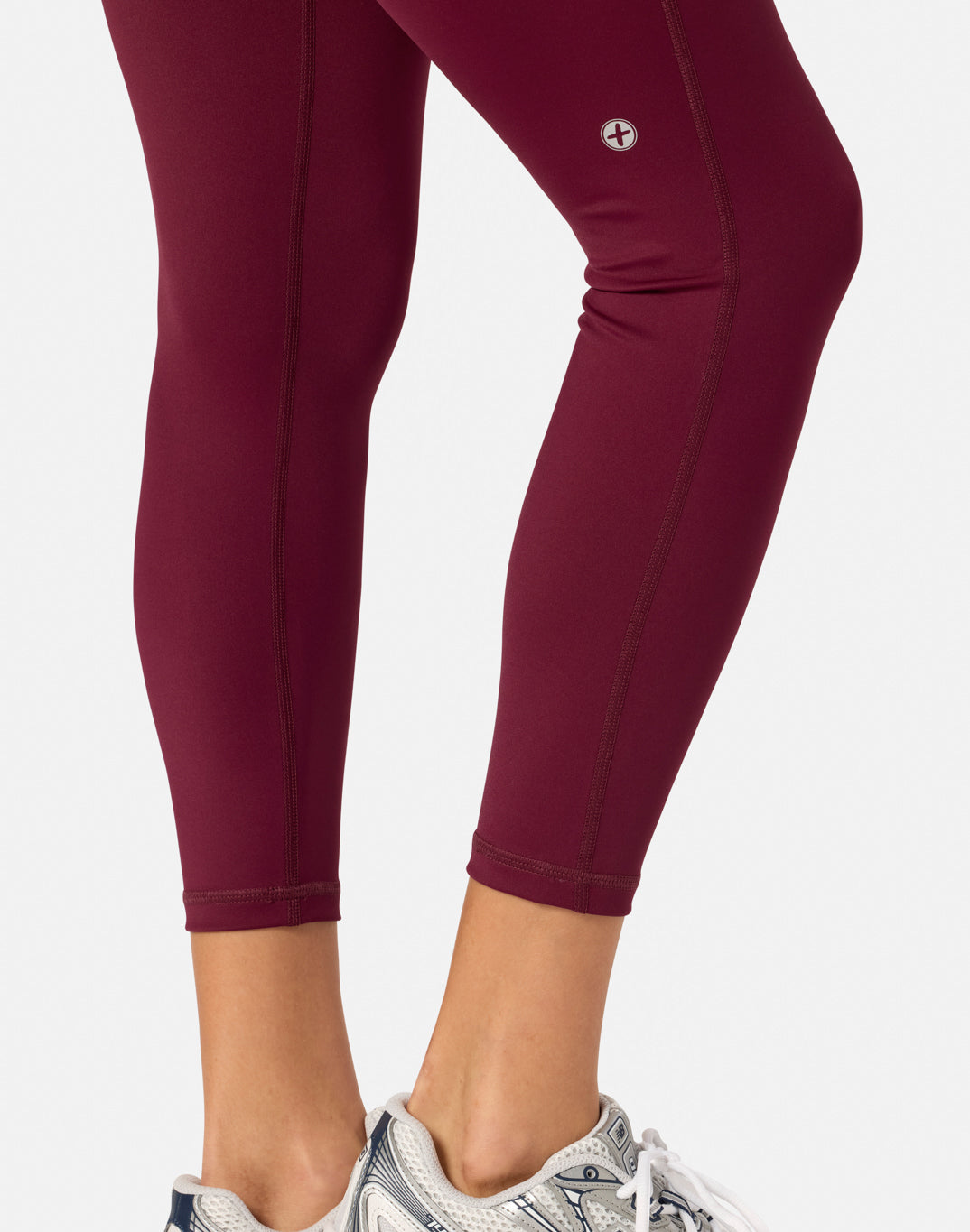 Relentless 7/8 Legging in Cherry Crush