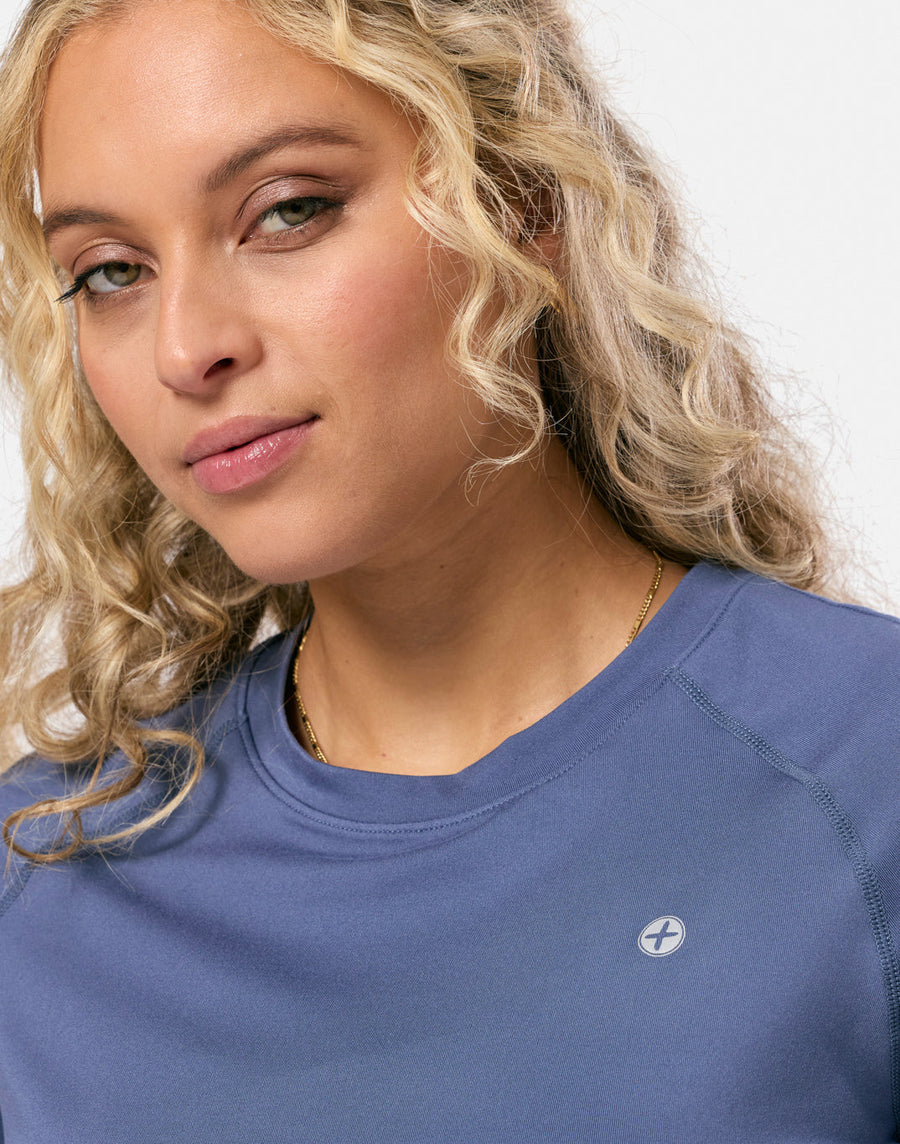 Relentless Tee in Thunder Blue