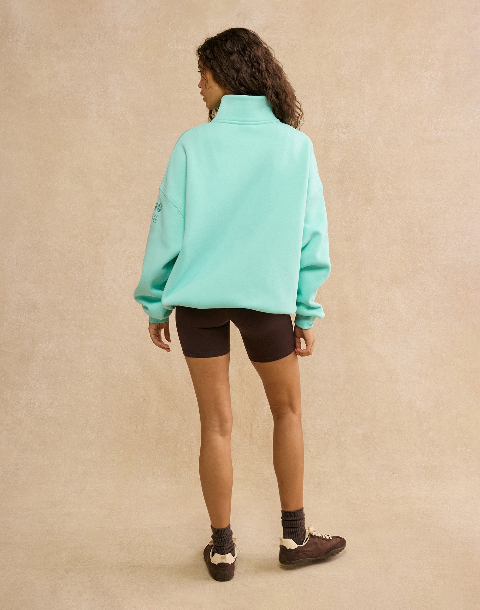 Snap Collar Sierra Sweatshirt in Peppermint