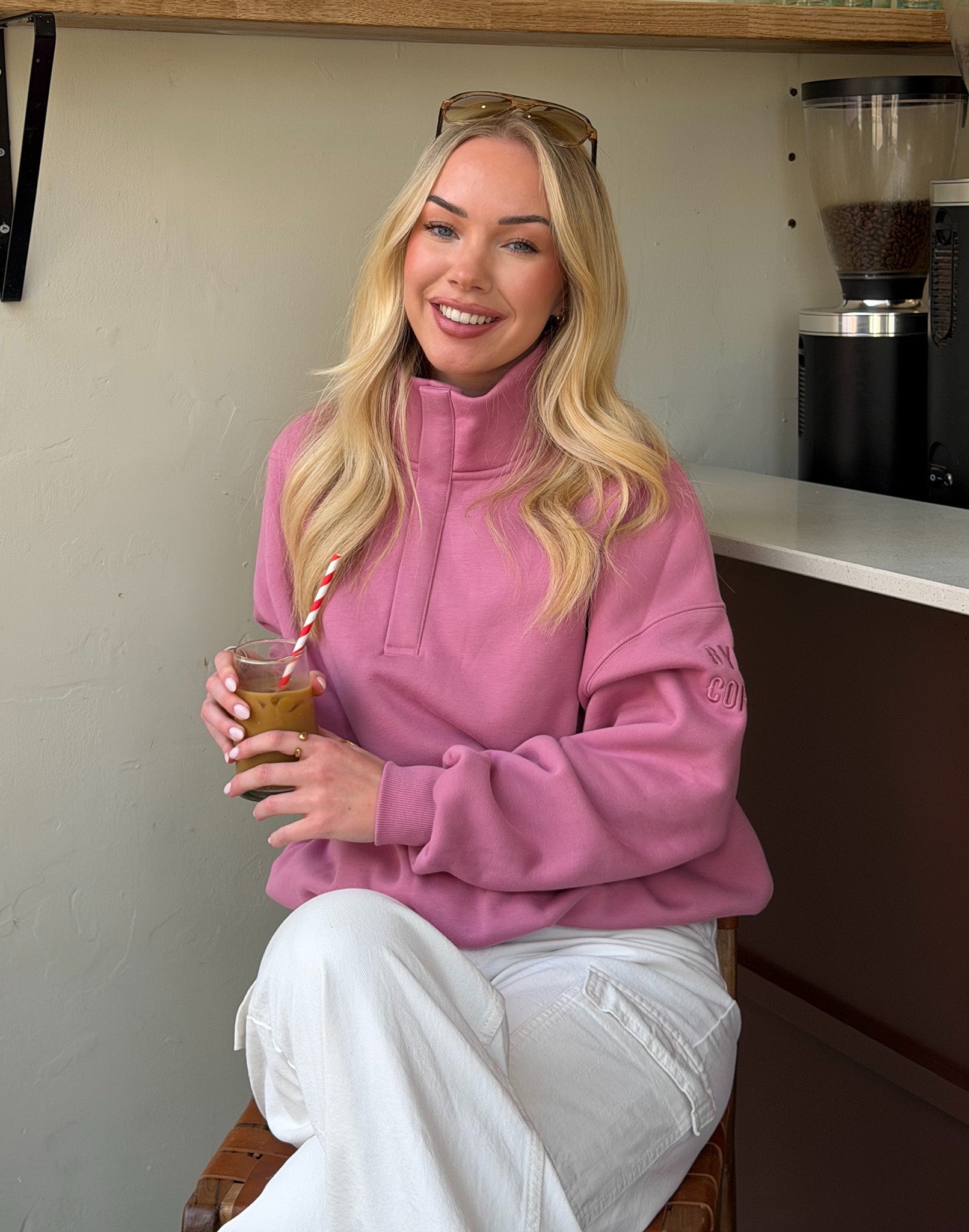 Snap Collar Sierra Sweatshirt in Pink Velvet