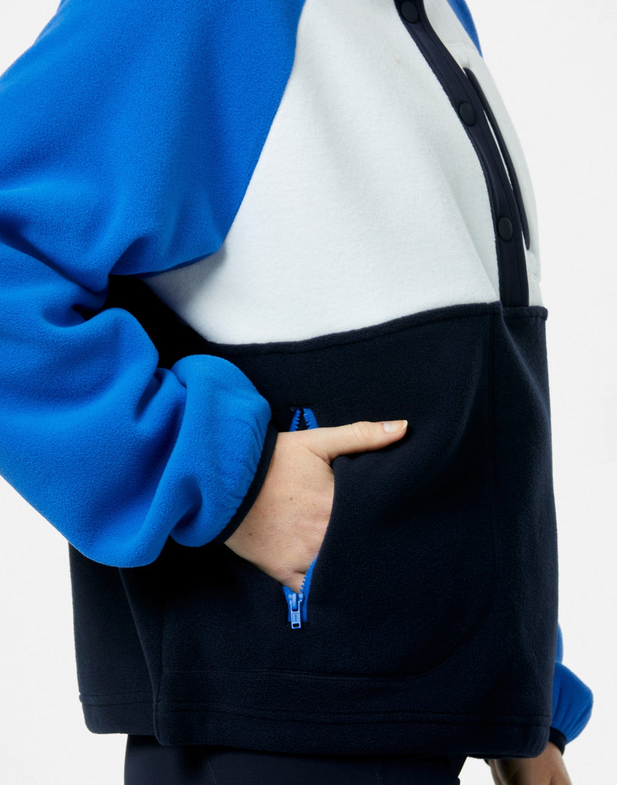 Snap Polar Fleece in Azure Blue