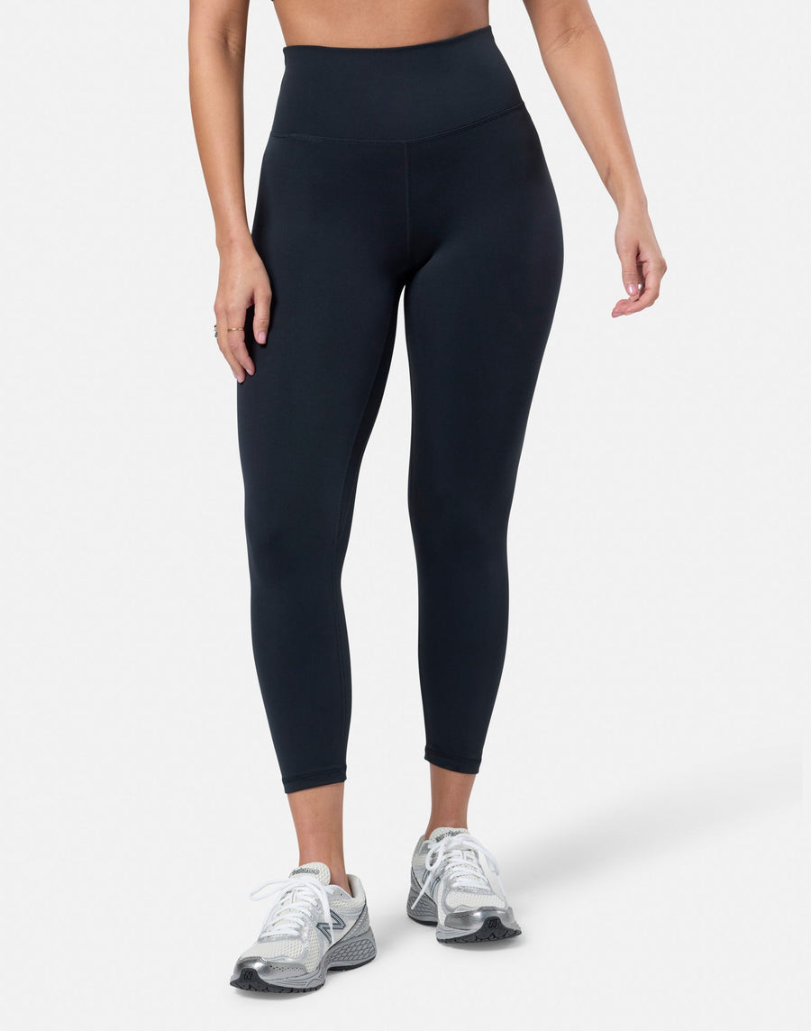 Soft-Motion 7/8 Legging in Black