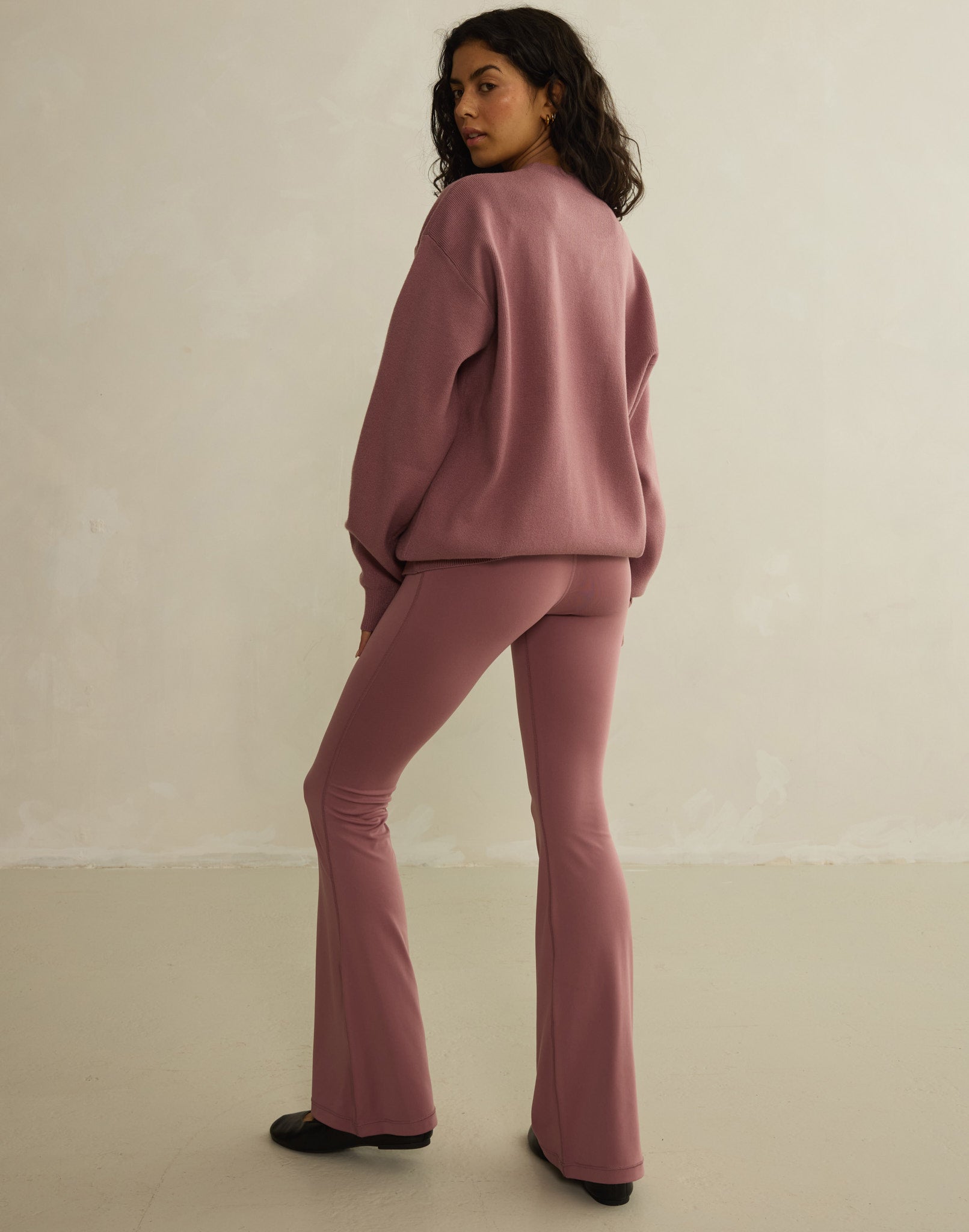 Soft-Motion Flare Legging in Terra Rose