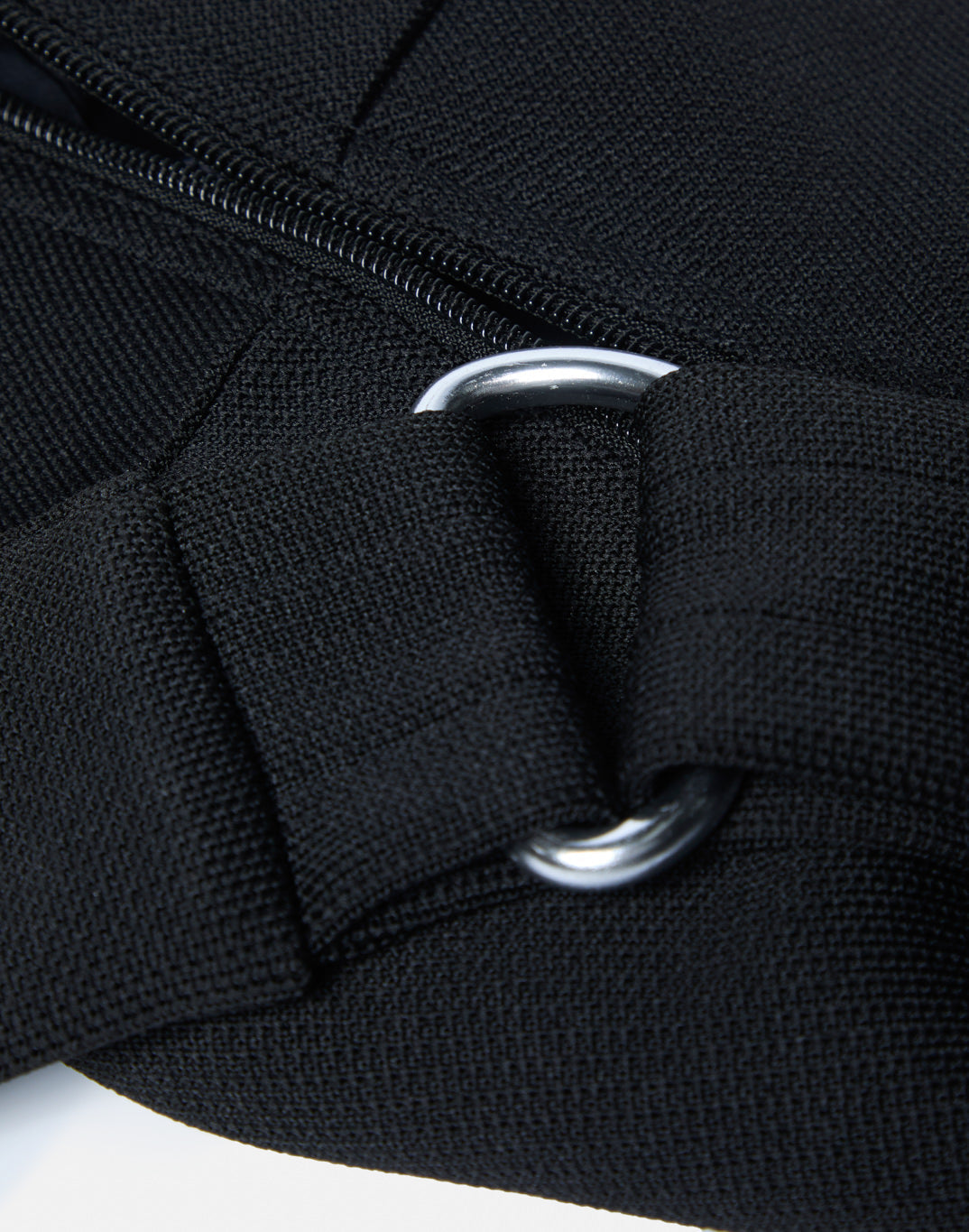 Roam Crossbody Bag in Black