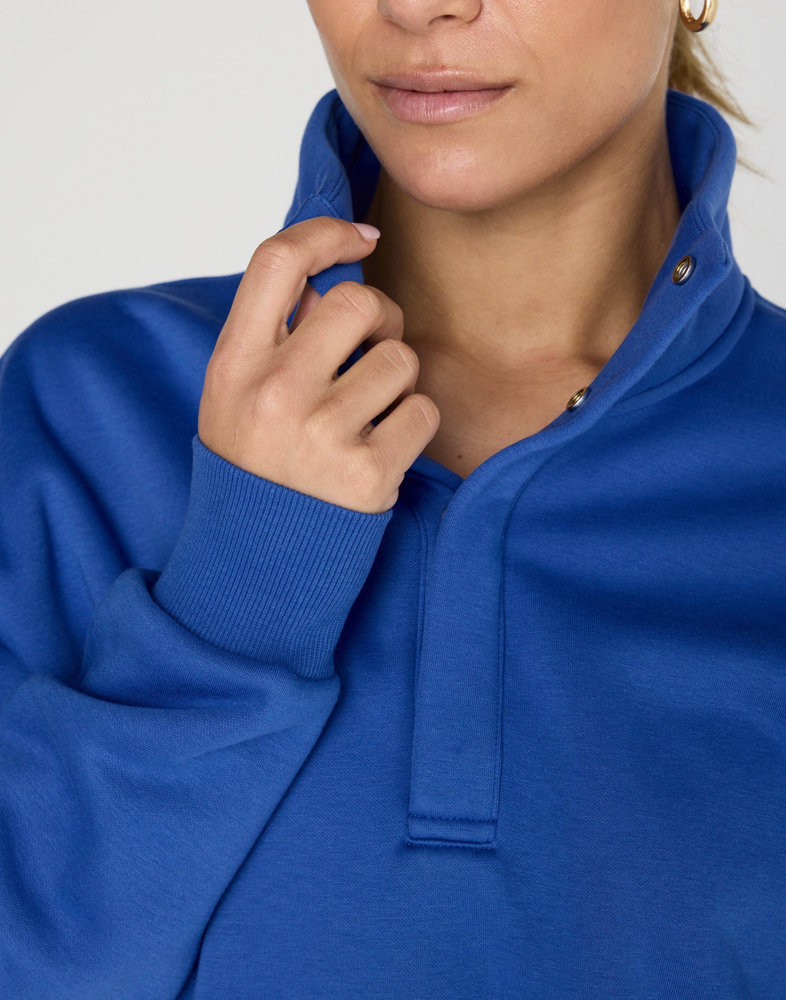 Daily Snap Collar Sweatshirt in Tidal Blue