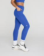 Relentless 7/8 Legging in Tidal Blue