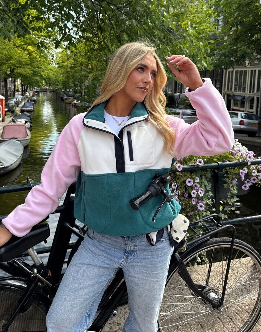 Snap Polar Fleece in Baby Pink