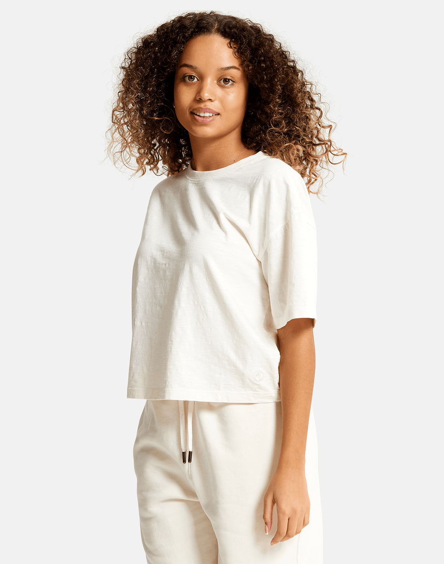 Olea Crop Tee in Soft Cloud - T-Shirts - Gym+Coffee IE