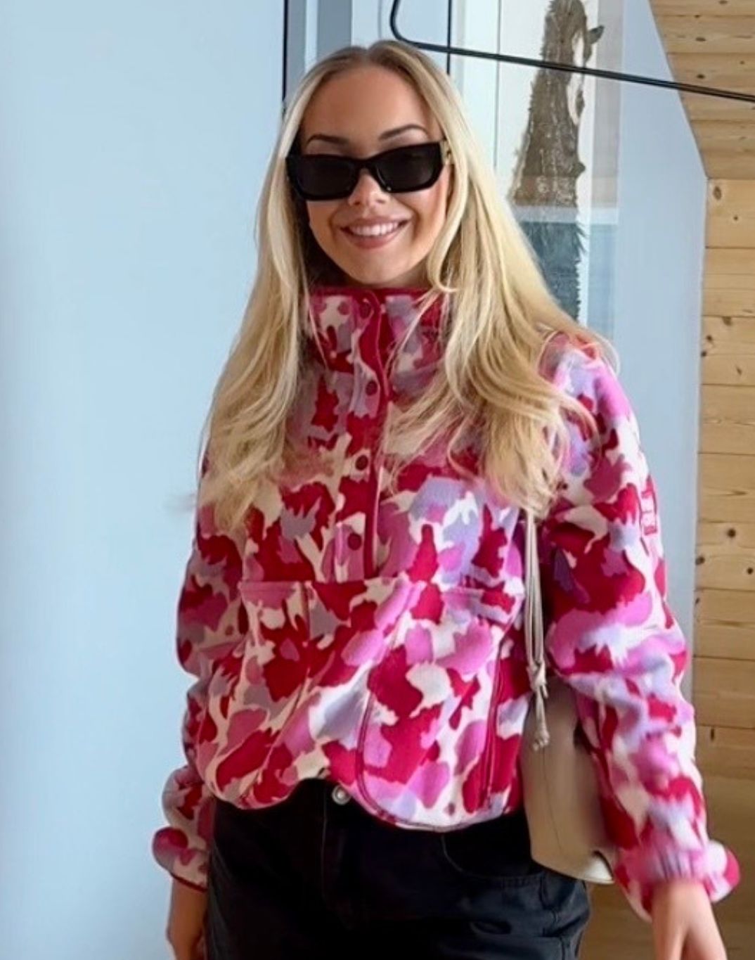 Snap Polar Fleece in Pink Pop Print